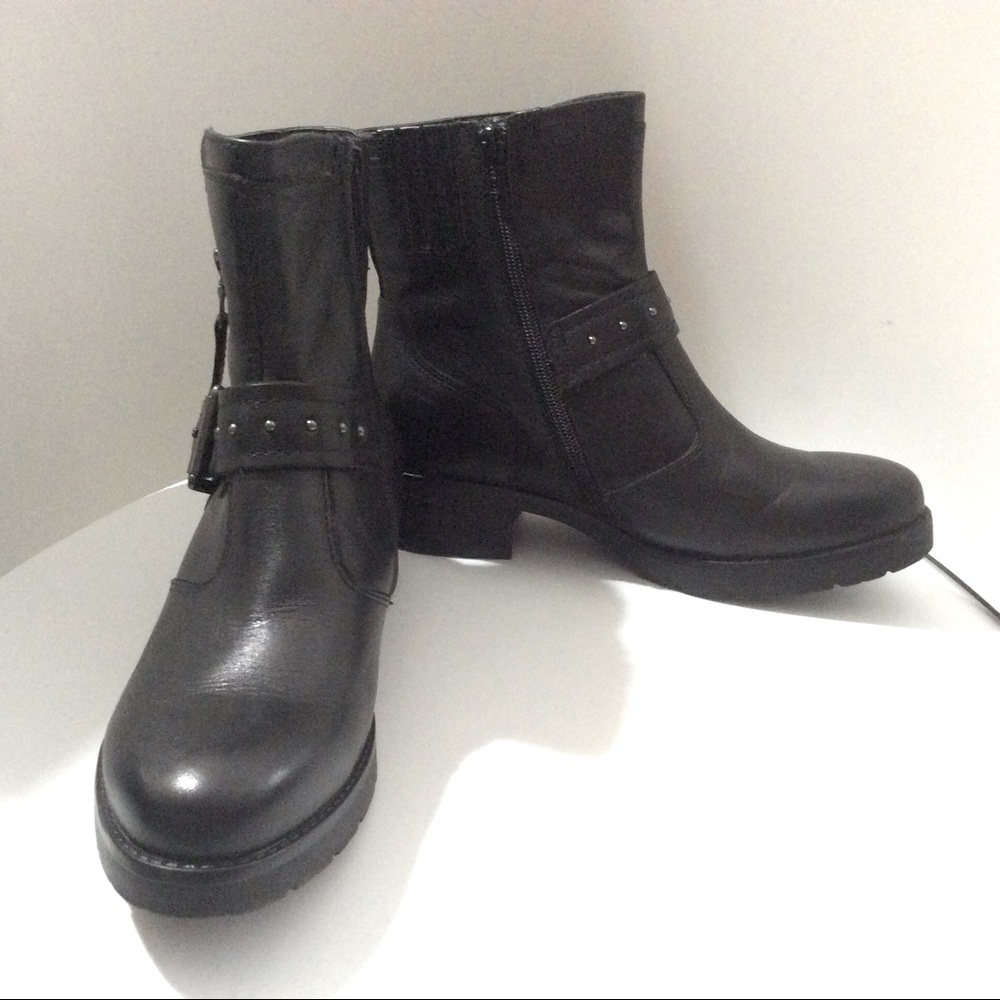 Earth Drumlin Black ankle booties - Picture 2 of 11